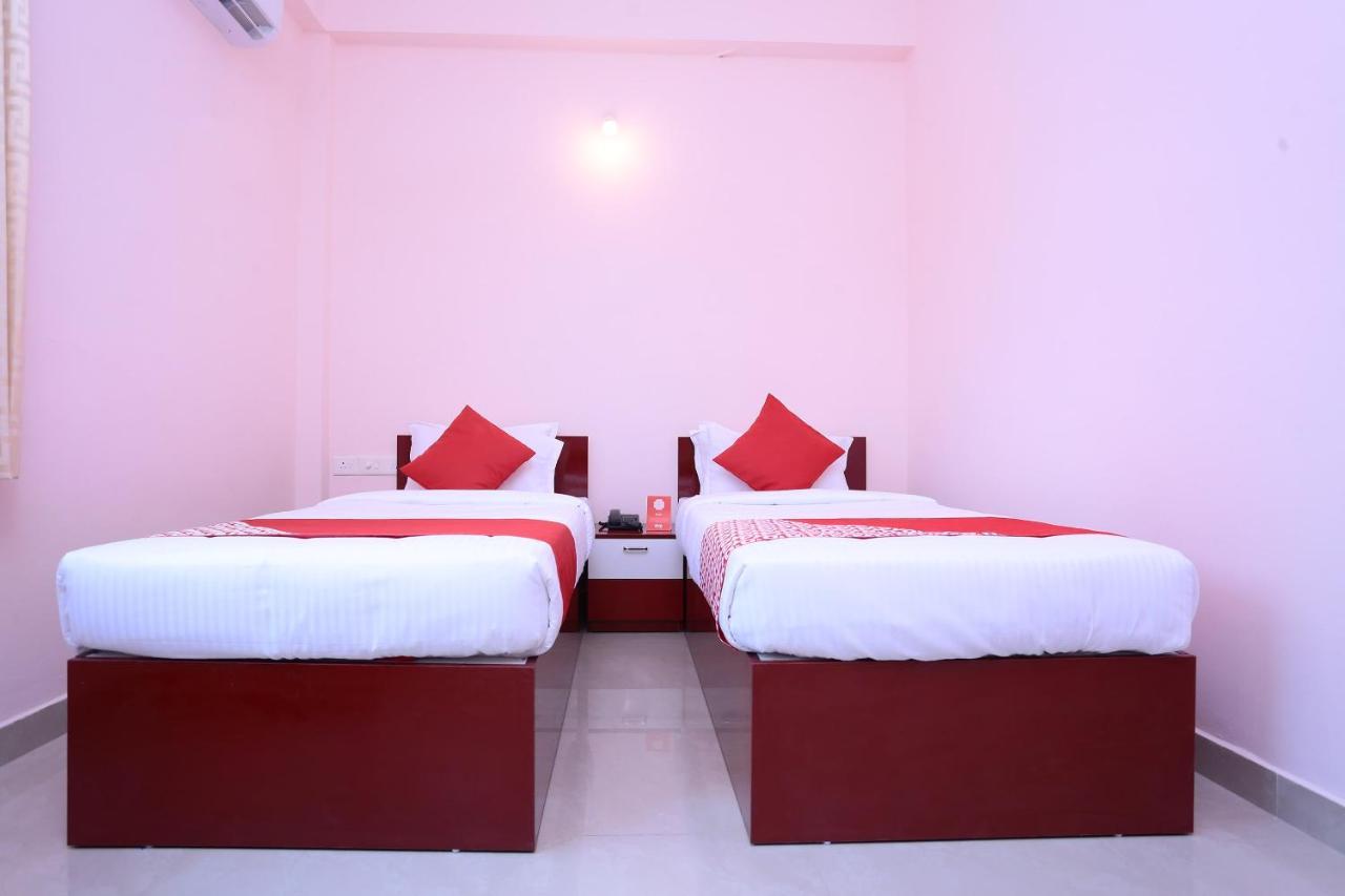Hotel Oyo 13577 Tkr Metro Residency Kochi Exteriér fotografie